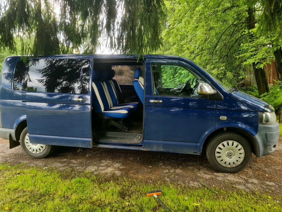 Volkswagen Transporter T5 рестайлинг, 2010 год, 1 419 000 рублей, 4 фотография