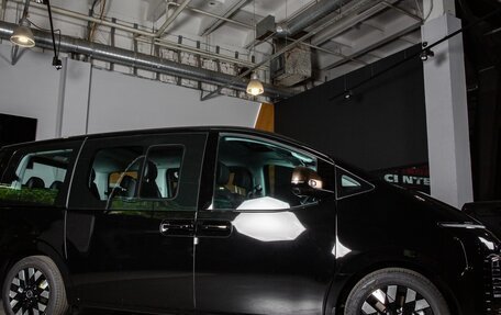 Hyundai Staria, 2025 год, 10 498 000 рублей, 3 фотография