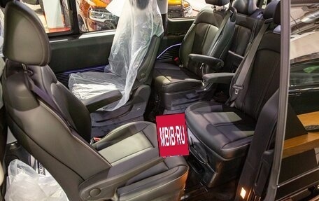 Hyundai Staria, 2025 год, 10 498 000 рублей, 13 фотография
