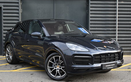 Porsche Cayenne III, 2021 год, 9 990 000 рублей, 2 фотография