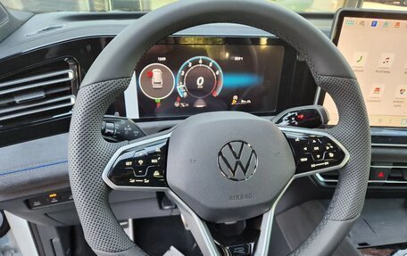 Volkswagen Tiguan, 2025 год, 5 200 000 рублей, 15 фотография