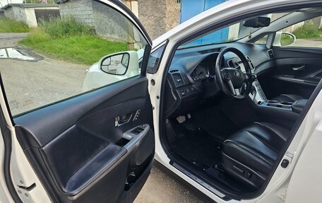 Toyota Venza I, 2014 год, 1 900 000 рублей, 14 фотография