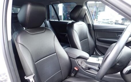 BMW 3 серия, 2017 год, 1 190 855 рублей, 4 фотография
