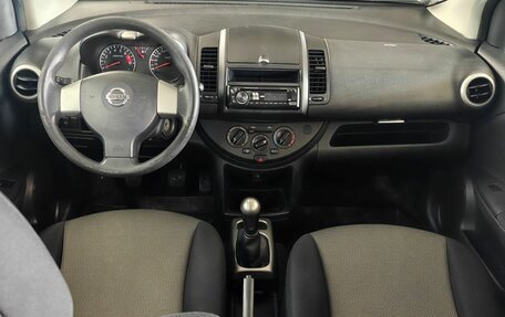 Nissan Note II рестайлинг, 2011 год, 650 000 рублей, 11 фотография