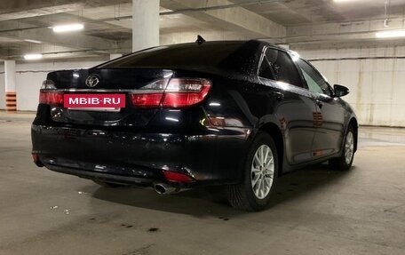 Toyota Camry, 2017 год, 1 800 000 рублей, 9 фотография