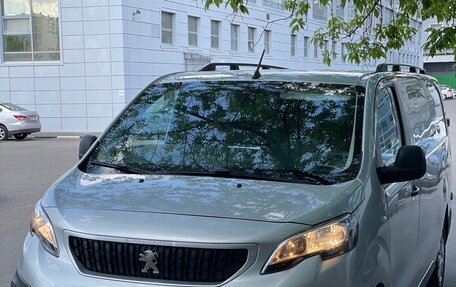 Peugeot Expert, 2021 год, 2 890 000 рублей, 14 фотография
