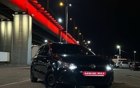 Volkswagen Polo VI (EU Market), 2012 год, 670 000 рублей, 3 фотография