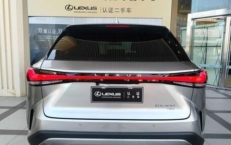 Lexus RX IV рестайлинг, 2025 год, 6 700 000 рублей, 3 фотография