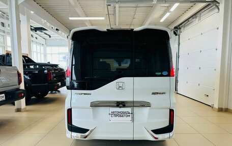 Honda Stepwgn IV, 2016 год, 2 299 900 рублей, 5 фотография