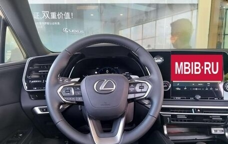 Lexus RX IV рестайлинг, 2025 год, 6 700 000 рублей, 7 фотография