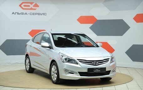 Hyundai Solaris II рестайлинг, 2016 год, 990 000 рублей, 3 фотография