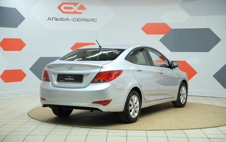 Hyundai Solaris II рестайлинг, 2016 год, 990 000 рублей, 5 фотография