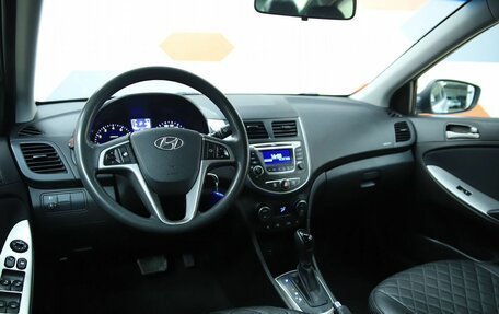 Hyundai Solaris II рестайлинг, 2016 год, 990 000 рублей, 16 фотография