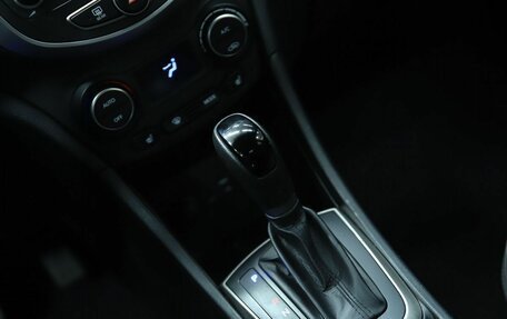 Hyundai Solaris II рестайлинг, 2016 год, 990 000 рублей, 14 фотография