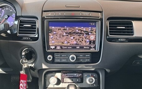 Volkswagen Touareg III, 2017 год, 3 149 000 рублей, 18 фотография