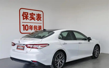 Toyota Camry, 2021 год, 2 400 000 рублей, 2 фотография
