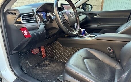 Toyota Camry, 2021 год, 4 500 000 рублей, 5 фотография