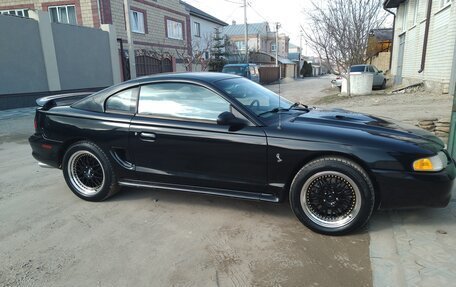 Ford Mustang IV рестайлинг, 1996 год, 1 850 000 рублей, 1 фотография