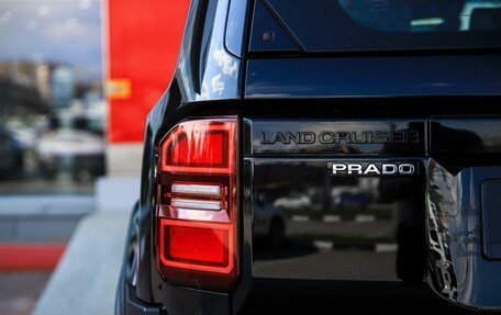 Toyota Land Cruiser Prado, 2024 год, 11 090 000 рублей, 8 фотография