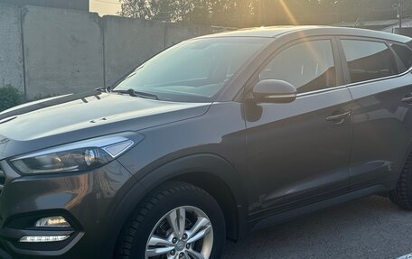 Hyundai Tucson III, 2016 год, 1 585 000 рублей, 10 фотография