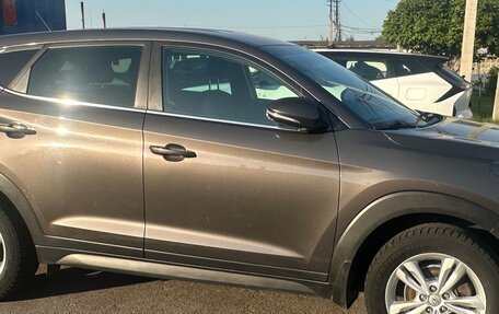 Hyundai Tucson III, 2016 год, 1 585 000 рублей, 3 фотография