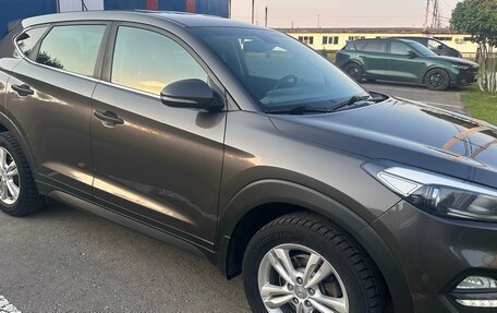 Hyundai Tucson III, 2016 год, 1 585 000 рублей, 8 фотография