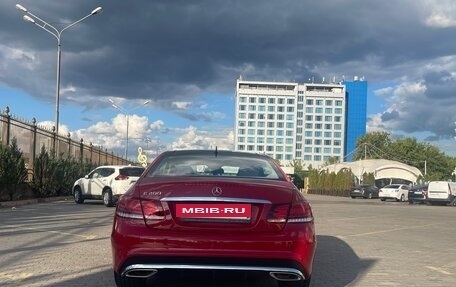 Mercedes-Benz E-Класс, 2014 год, 2 100 000 рублей, 4 фотография
