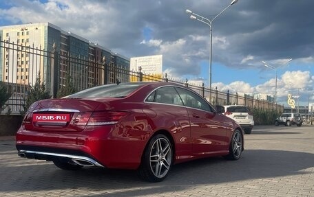 Mercedes-Benz E-Класс, 2014 год, 2 100 000 рублей, 2 фотография