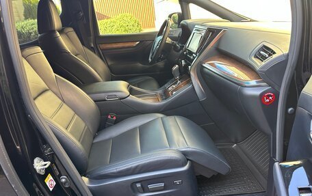 Toyota Alphard III, 2016 год, 3 900 000 рублей, 20 фотография