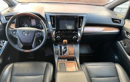 Toyota Alphard III, 2016 год, 3 900 000 рублей, 17 фотография