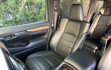 Toyota Alphard III, 2016 год, 3 900 000 рублей, 22 фотография