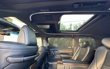 Toyota Alphard III, 2016 год, 3 900 000 рублей, 34 фотография