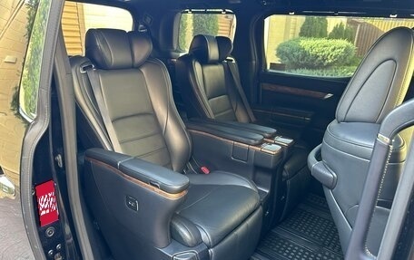 Toyota Alphard III, 2016 год, 3 900 000 рублей, 31 фотография