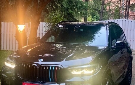 BMW X5, 2018 год, 5 680 000 рублей, 3 фотография