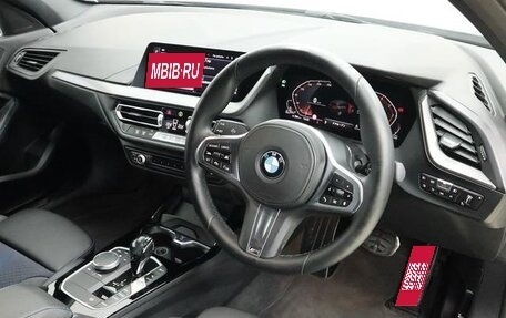 BMW 1 серия, 2021 год, 1 716 855 рублей, 9 фотография