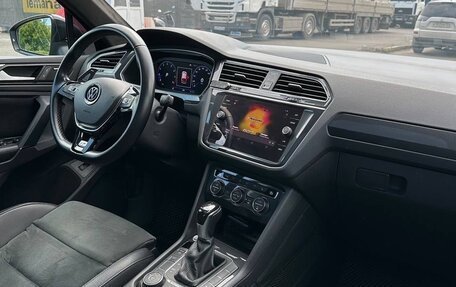 Volkswagen Tiguan II, 2019 год, 3 900 000 рублей, 15 фотография