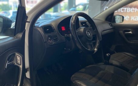 Volkswagen Polo VI (EU Market), 2013 год, 620 000 рублей, 2 фотография