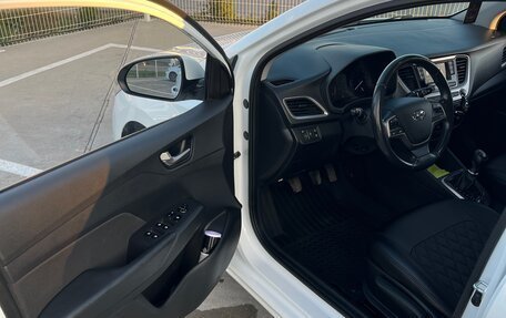 Hyundai Solaris II рестайлинг, 2018 год, 1 400 000 рублей, 12 фотография