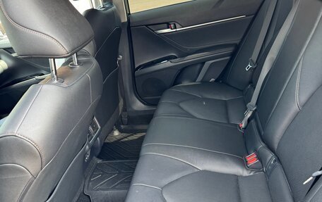 Toyota Camry, 2023 год, 4 000 000 рублей, 7 фотография