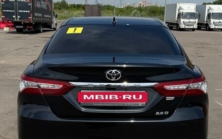 Toyota Camry, 2023 год, 4 000 000 рублей, 3 фотография