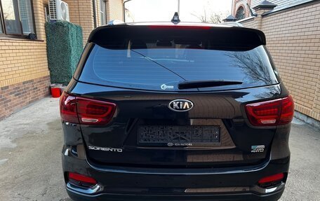 KIA Sorento III Prime рестайлинг, 2018 год, 2 999 999 рублей, 3 фотография