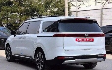 KIA Carnival, 2022 год, 3 053 000 рублей, 4 фотография