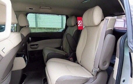 KIA Carnival, 2022 год, 3 053 000 рублей, 8 фотография