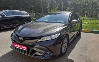 Toyota Camry, 2018 год, 2 950 000 рублей, 1 фотография