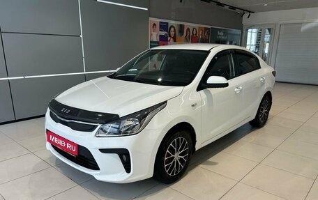 KIA Rio IV, 2018 год, 889 000 рублей, 1 фотография