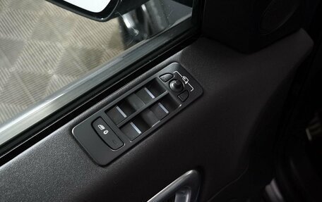 Land Rover Discovery Sport I рестайлинг, 2016 год, 1 899 000 рублей, 18 фотография