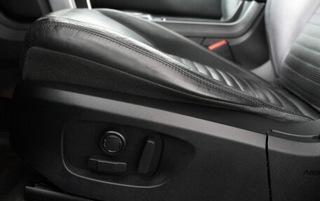Land Rover Discovery Sport I рестайлинг, 2016 год, 1 899 000 рублей, 20 фотография