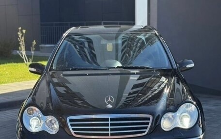Mercedes-Benz C-Класс, 2004 год, 750 000 рублей, 2 фотография