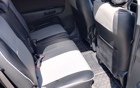 Toyota Wish II, 2006 год, 870 000 рублей, 16 фотография