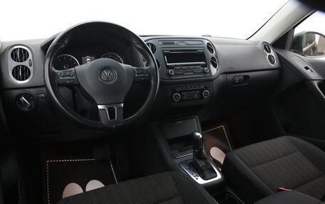 Volkswagen Tiguan I, 2012 год, 1 298 000 рублей, 26 фотография